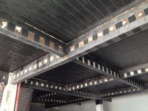建筑<a href=http://fogandshadows.com target=_blank class=infotextkey>加固公司</a>的工資組成
